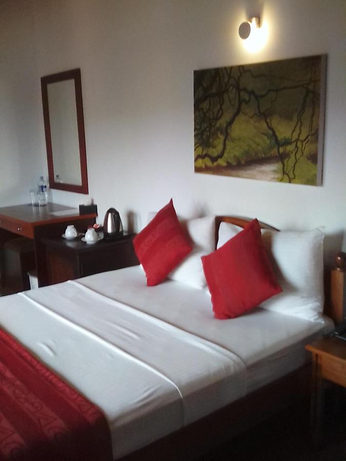 Heaven Seven 4* Kandy
