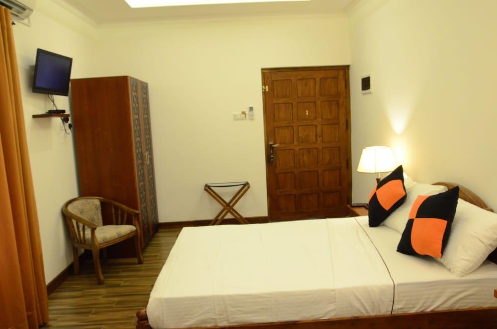 Hotel Heaven Seven Kandy