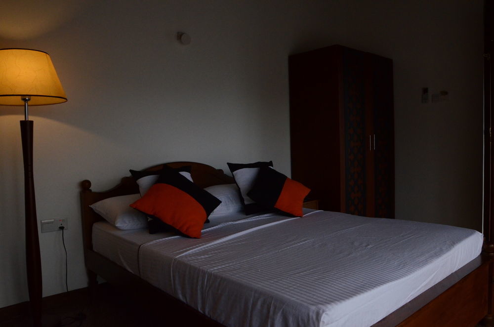 Heaven Seven Hotel 4*