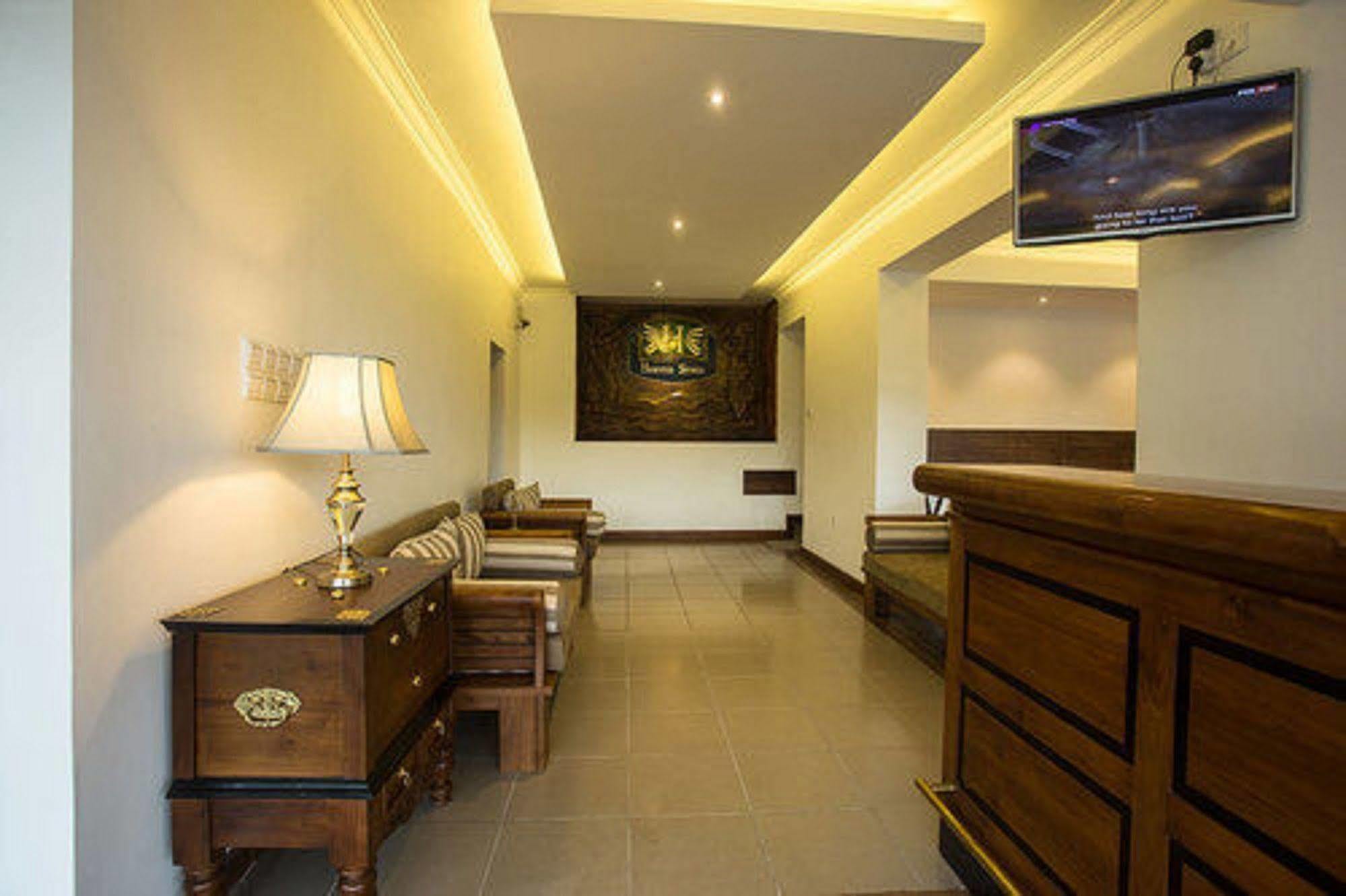 Heaven Seven Hotel Kandy