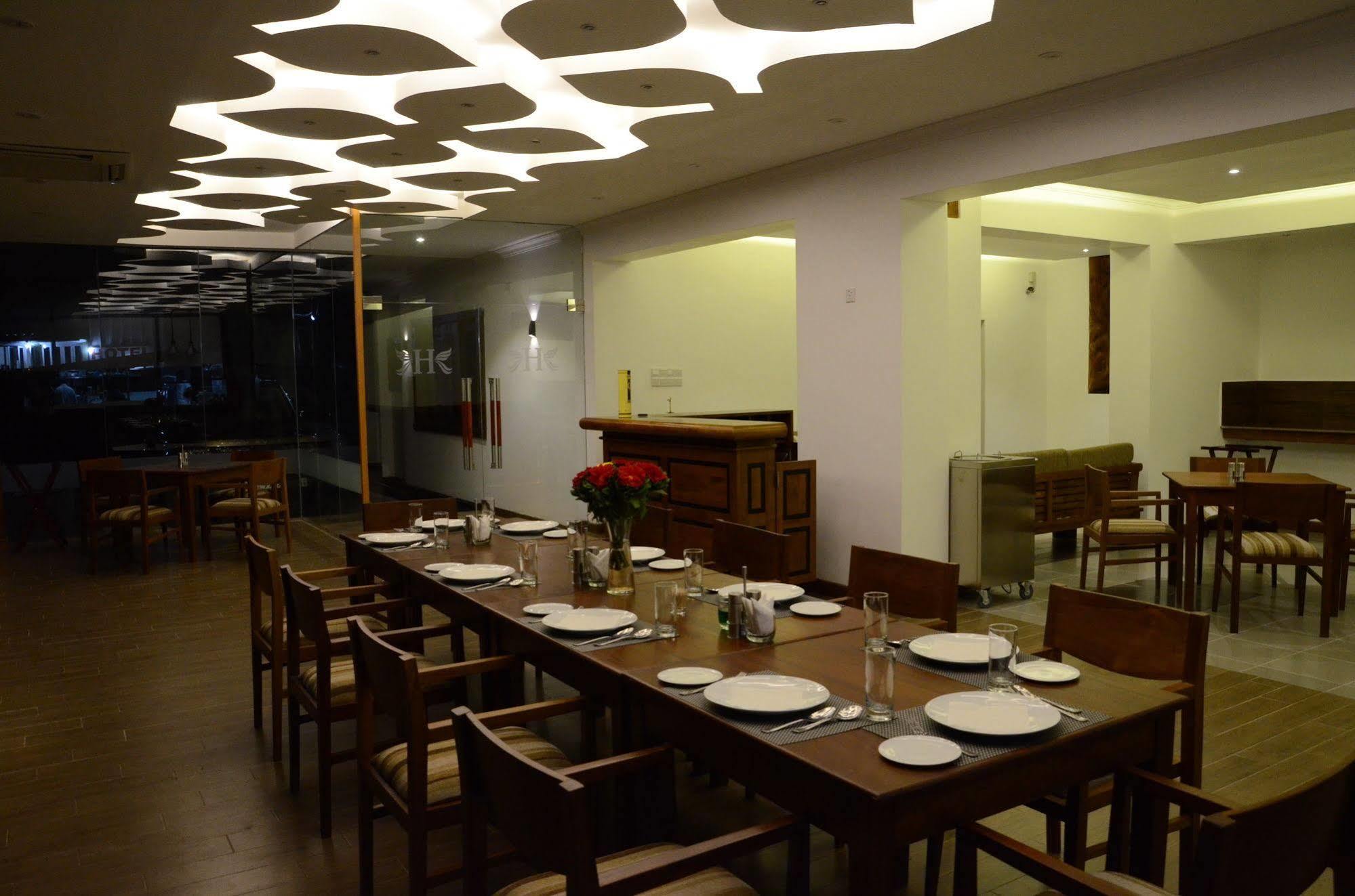 Heaven Seven Hotel Kandy